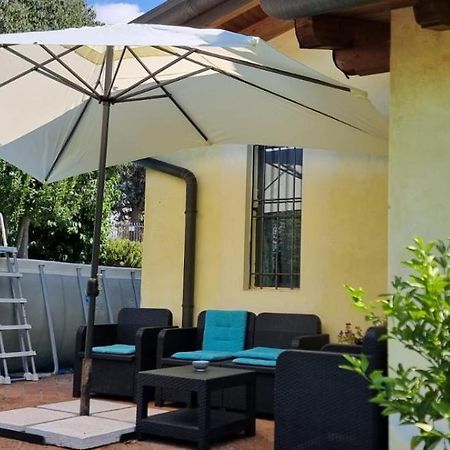 Casa Vacanze Soleluna Montichiari Bagian luar foto