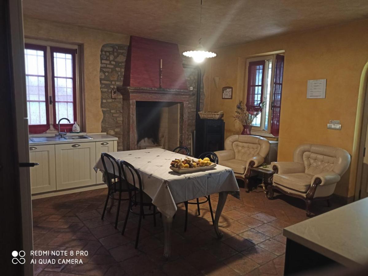 Casa Vacanze Soleluna Montichiari Bagian luar foto